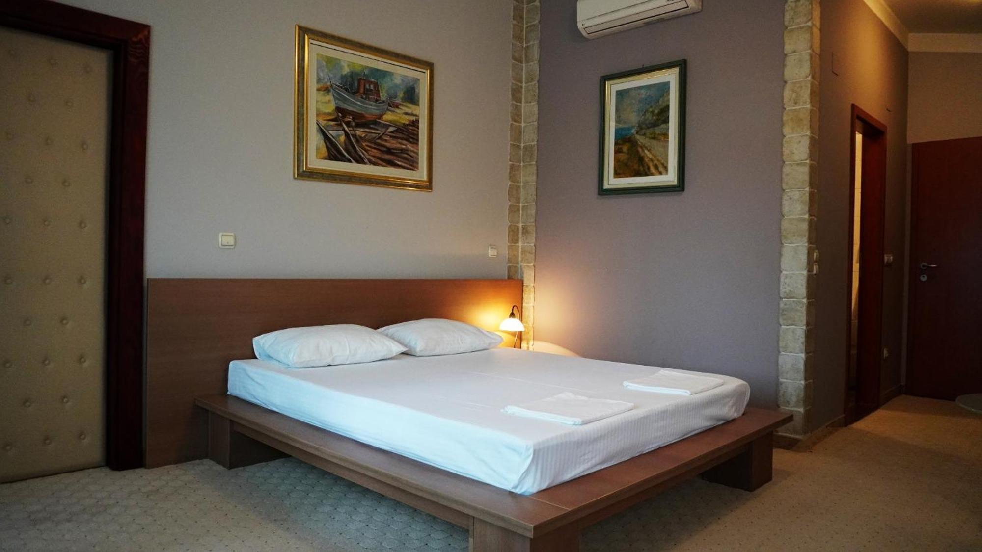 Hotel Vila Ivankovic Buna Luaran gambar